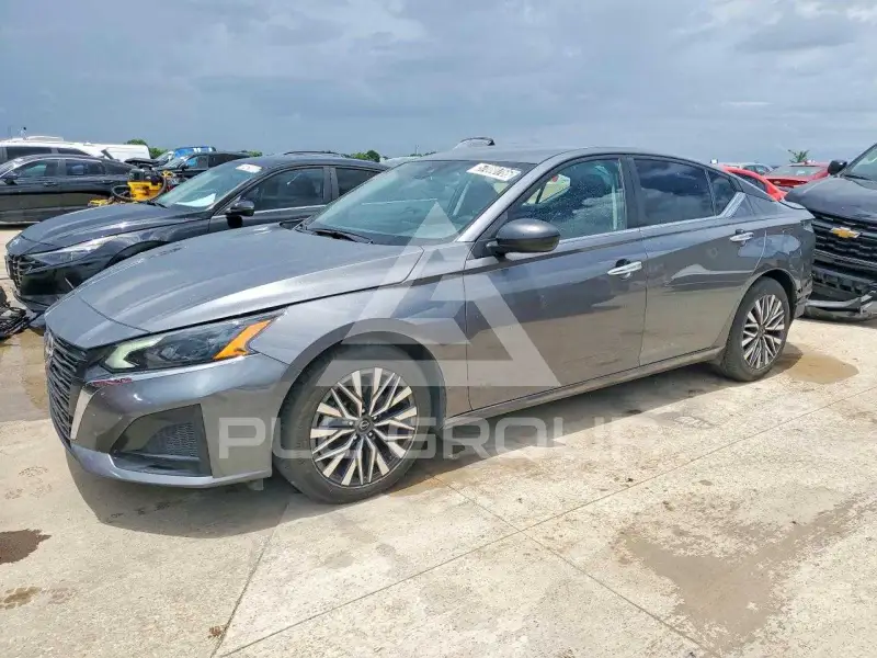2025 Nissan ALTIMA фото