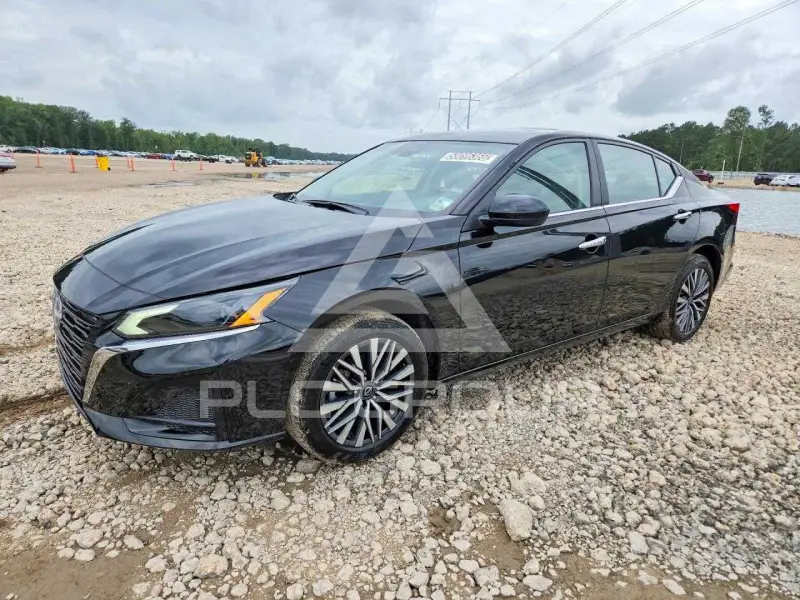 2025 Nissan ALTIMA photo