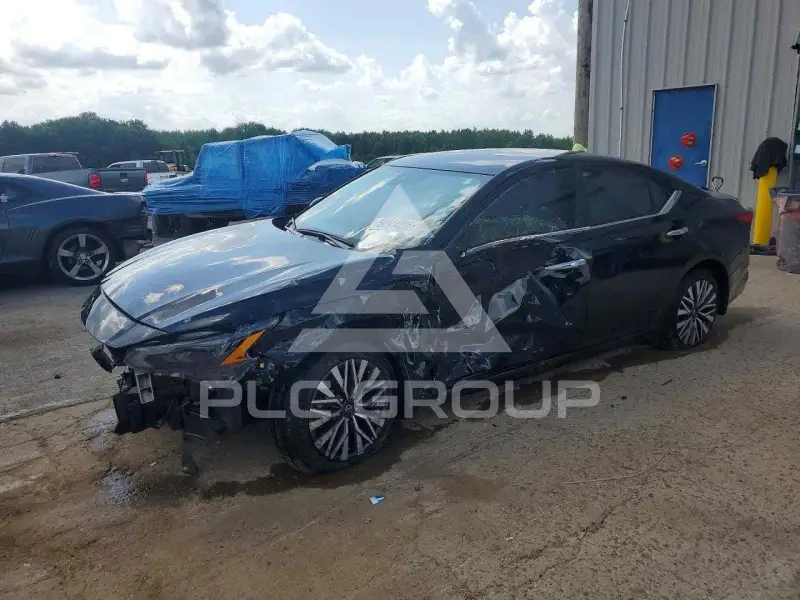 2025 Nissan ALTIMA photo