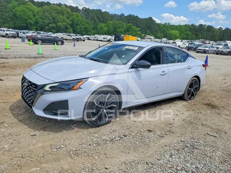 2025 Nissan ALTIMA фото