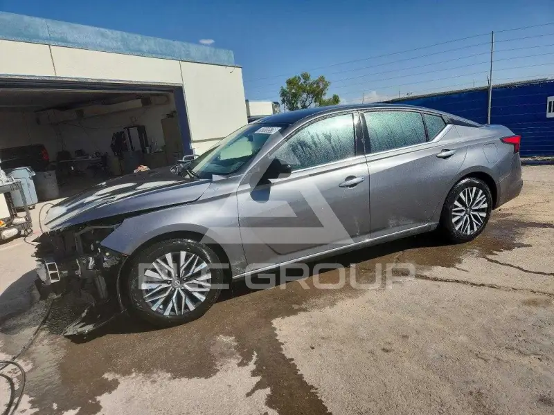 2025 Nissan ALTIMA фото