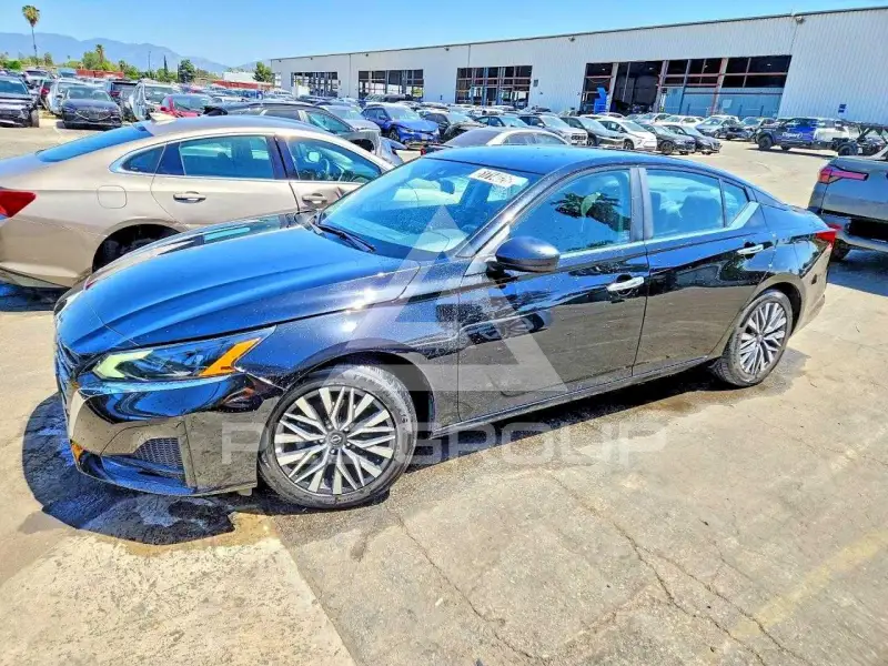 2025 Nissan ALTIMA фото