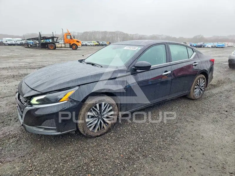 2025 Nissan ALTIMA photo
