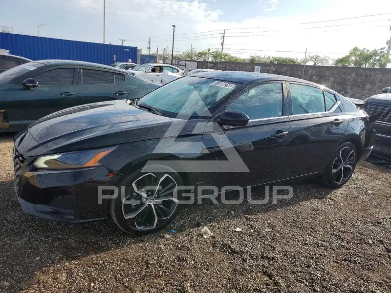 2025 Nissan ALTIMA photo