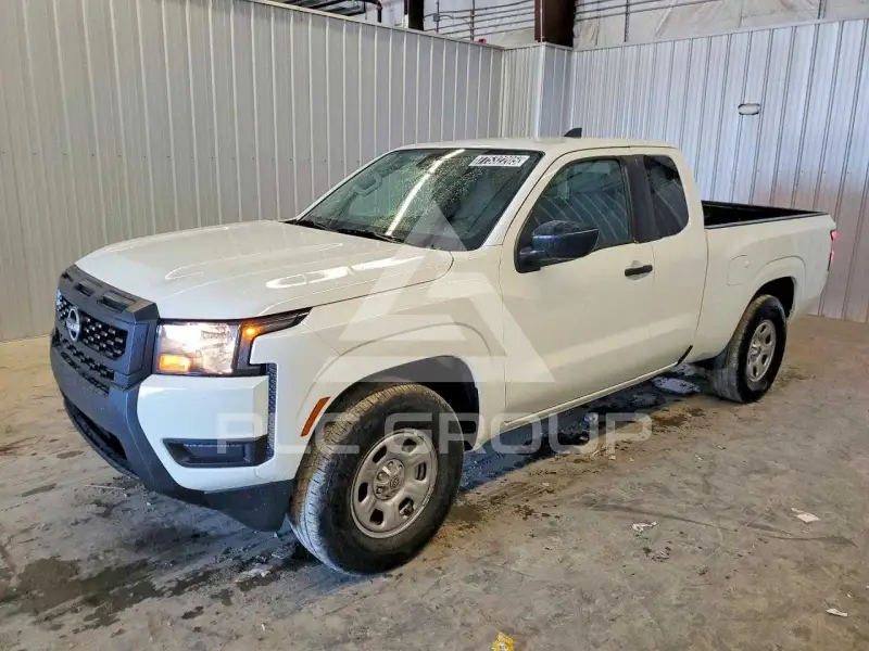2025 Nissan FRONTIER photo