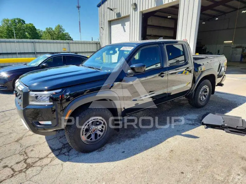 2025 Nissan FRONTIER photo