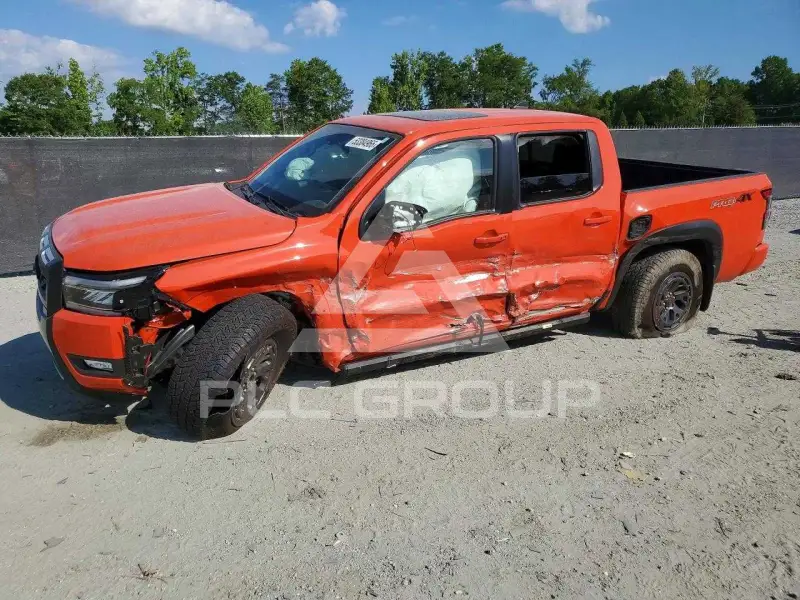 2025 Nissan FRONTIER фото