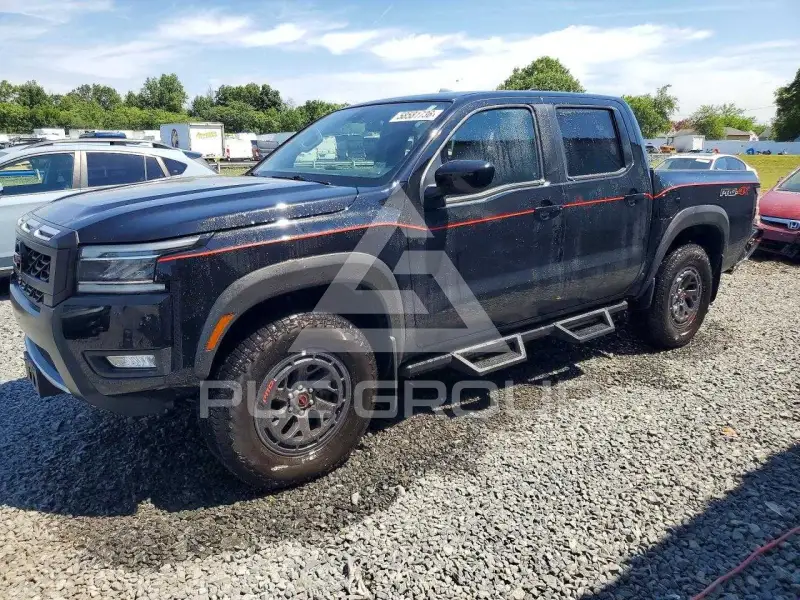 2025 Nissan FRONTIER photo