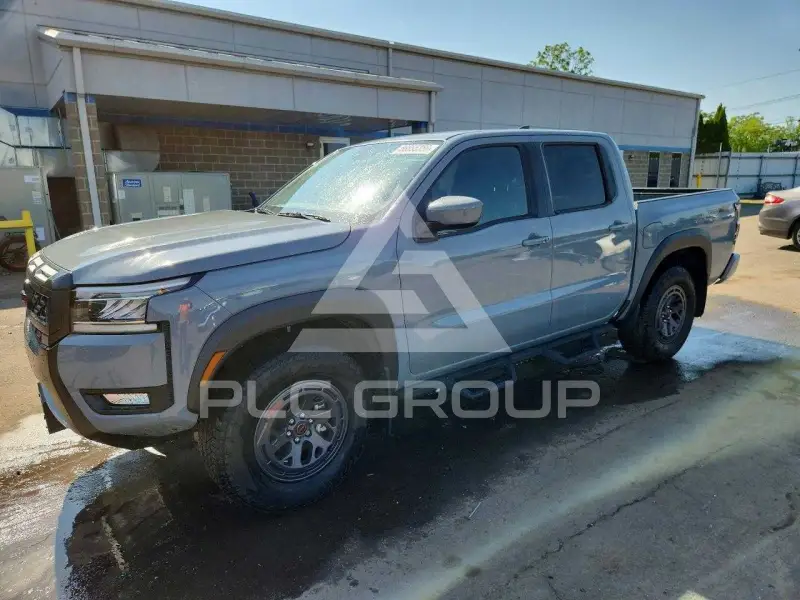 2025 Nissan FRONTIER фото
