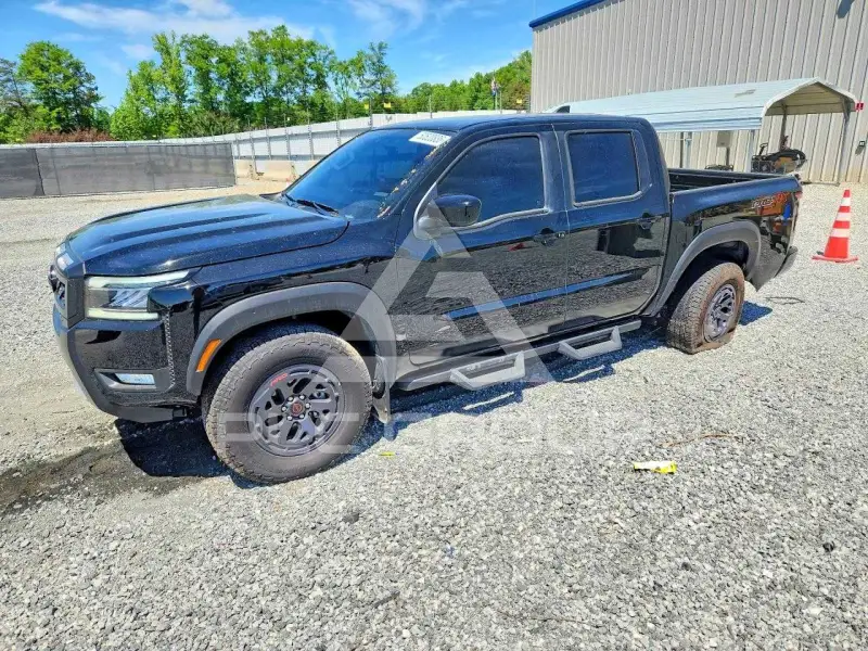 2025 Nissan FRONTIER фото