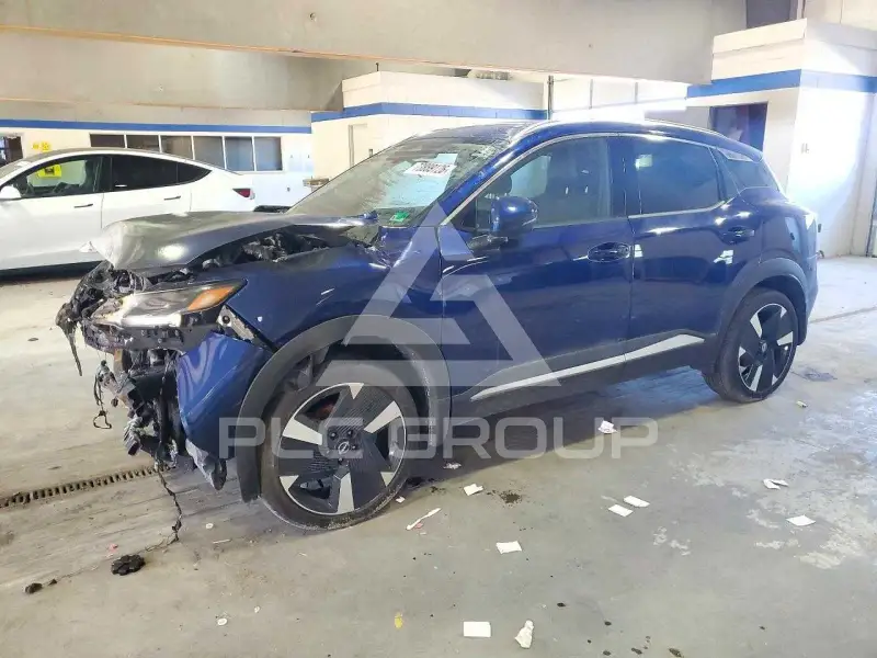 2025 Nissan KICKS photo