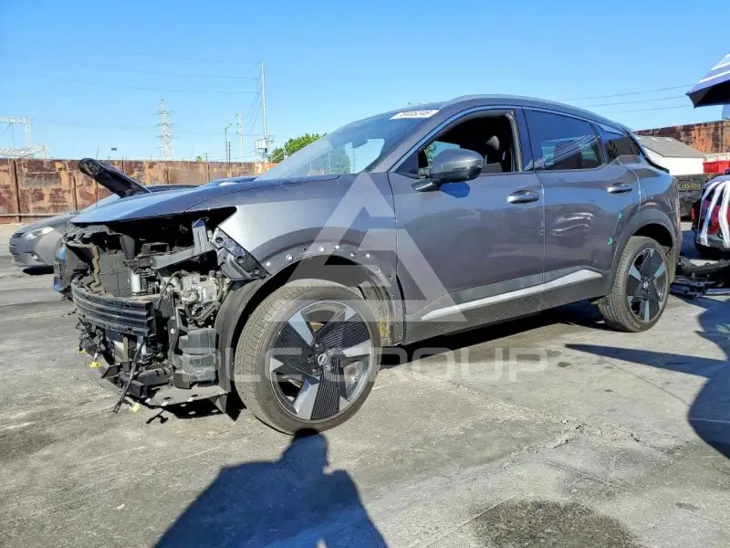 2025 Nissan KICKS photo