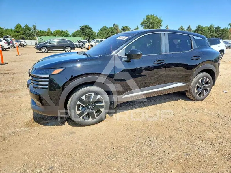 2025 Nissan KICKS photo