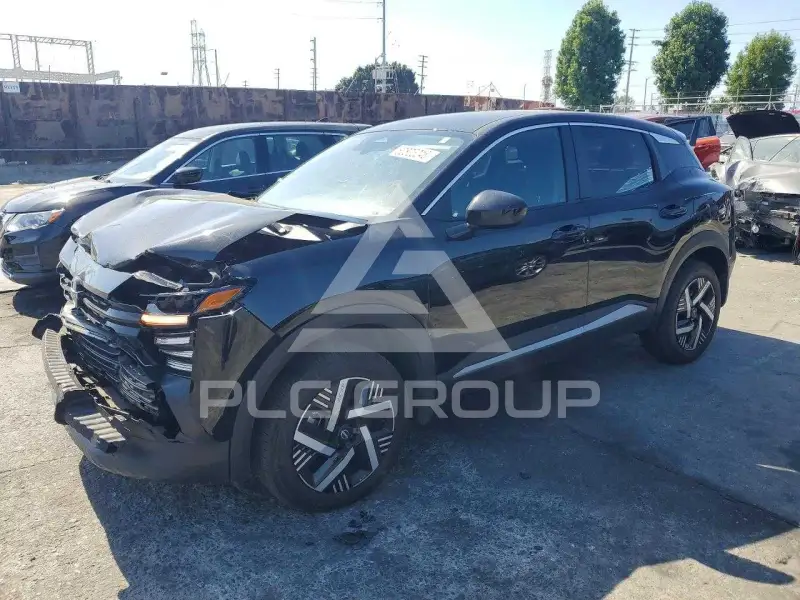 2025 Nissan KICKS photo