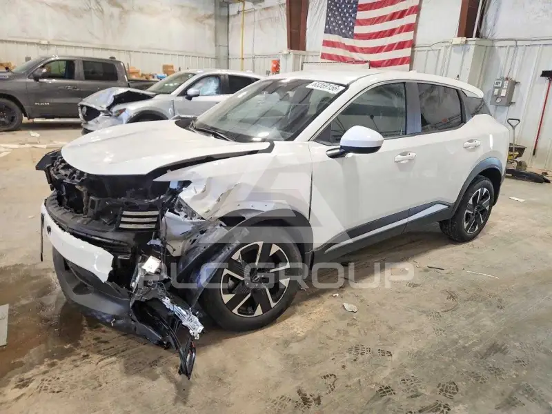 2025 Nissan KICKS photo