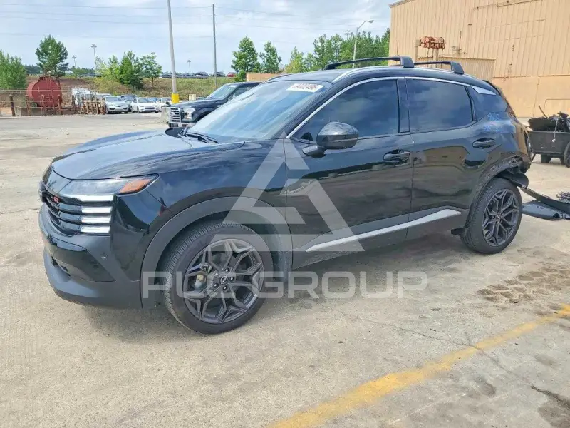 2025 Nissan KICKS photo
