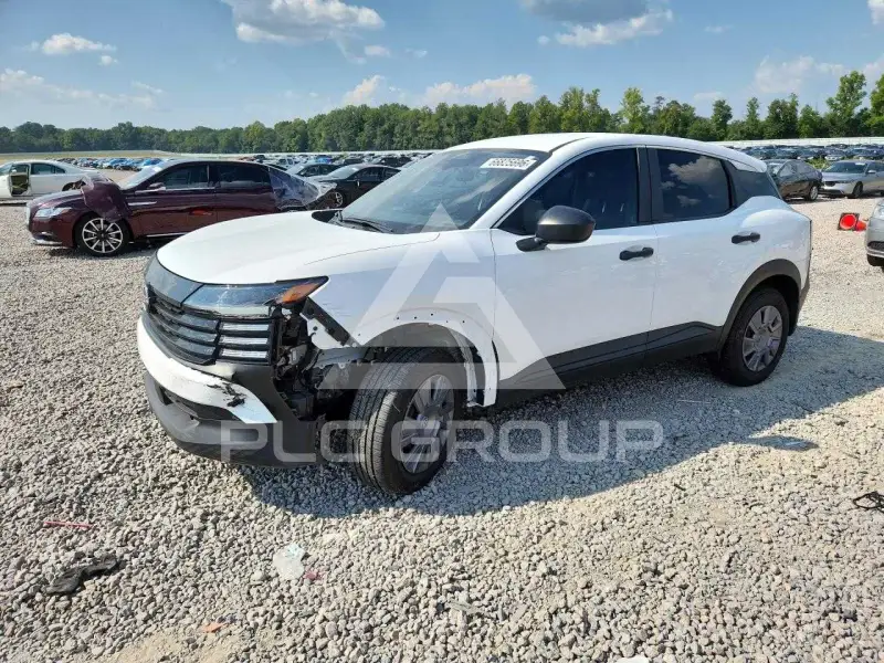 2025 Nissan KICKS photo