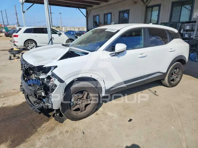 2025 Nissan KICKS photo