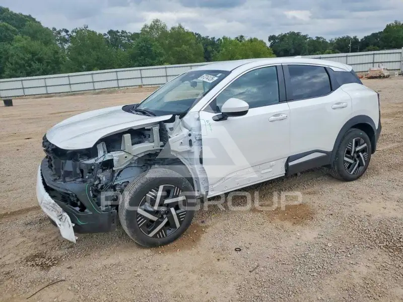 2025 Nissan KICKS photo