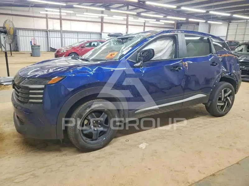 2025 Nissan KICKS photo