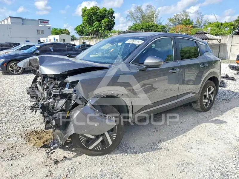 2025 Nissan KICKS photo