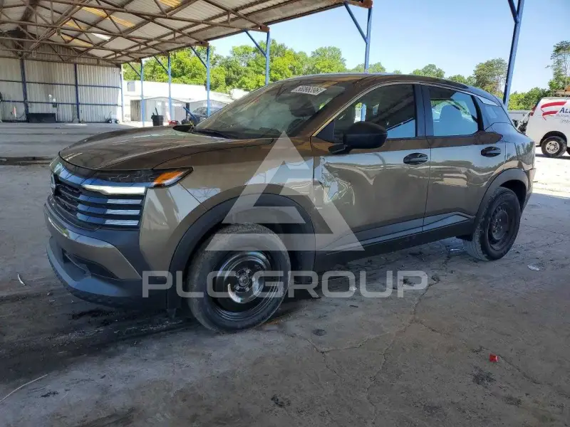 2025 Nissan KICKS photo