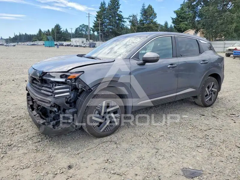 2025 Nissan KICKS photo