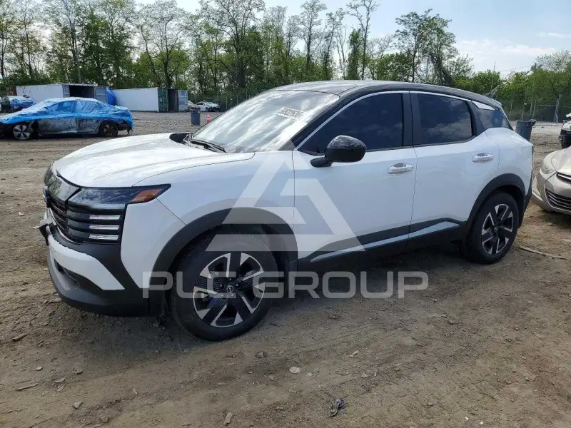 2025 Nissan KICKS photo
