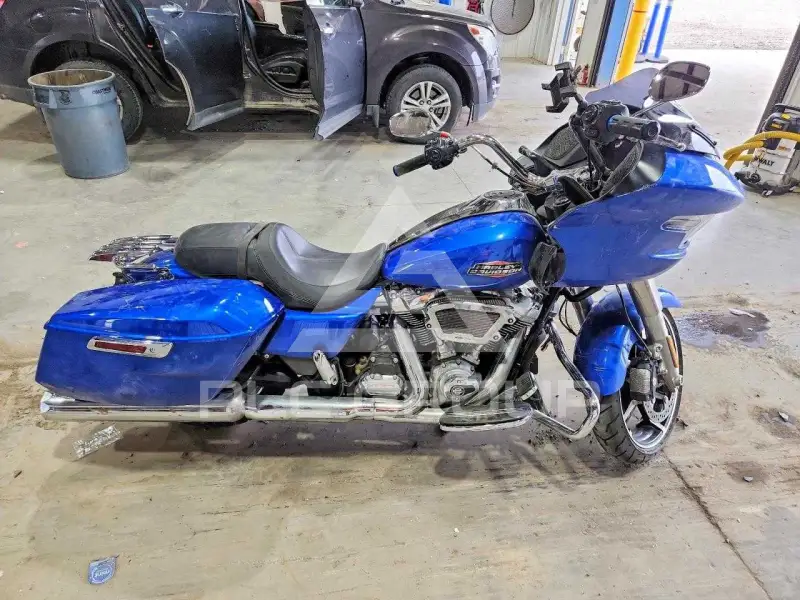2025 Harley-Davidson FL photo