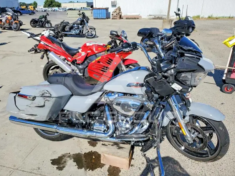 2025 Harley-Davidson FL фото