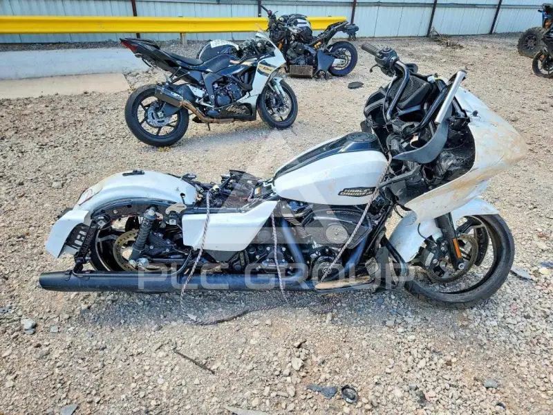 2025 Harley-Davidson FL фото