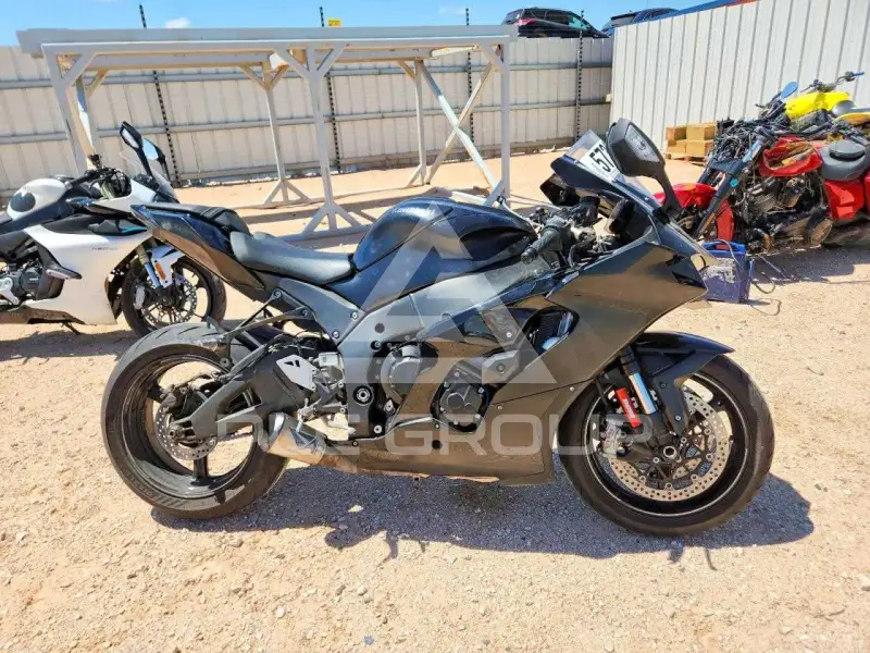2025 Kawasaki  фото