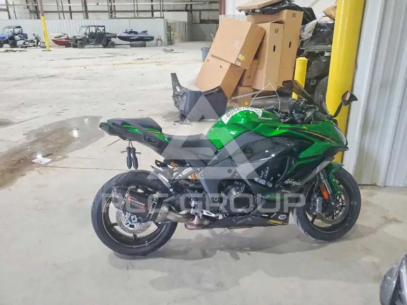2025 Kawasaki NinjaZX фото