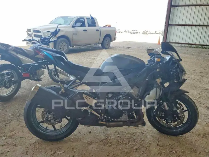 2025 Kawasaki Ninja600 фото
