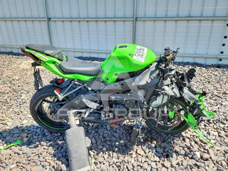 2025 Kawasaki Ninja600 фото