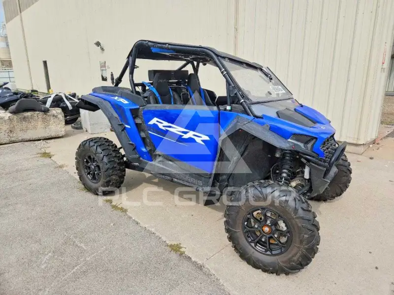 2025 Polaris Sidebyside фото