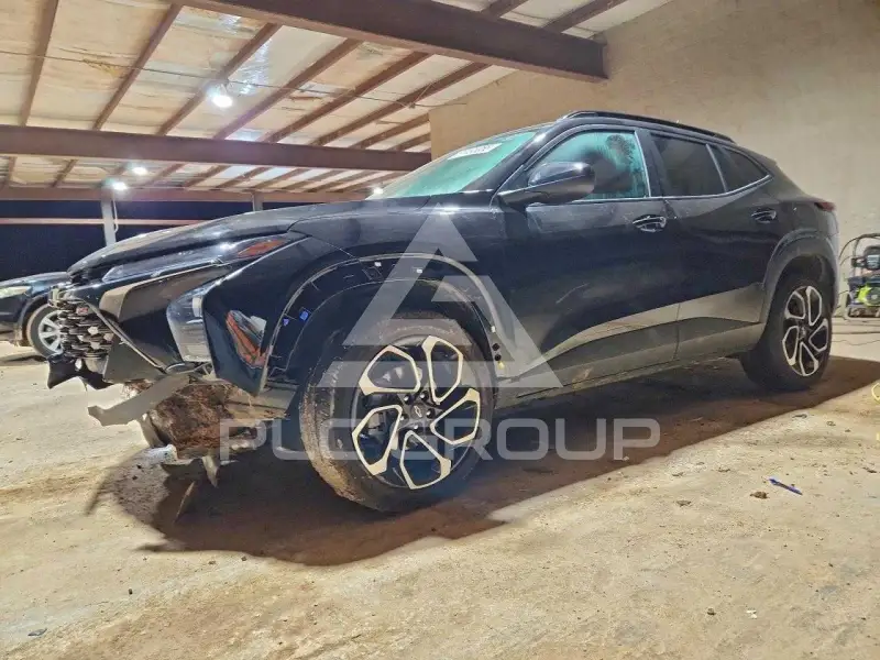 2025 Chevrolet TRAX photo