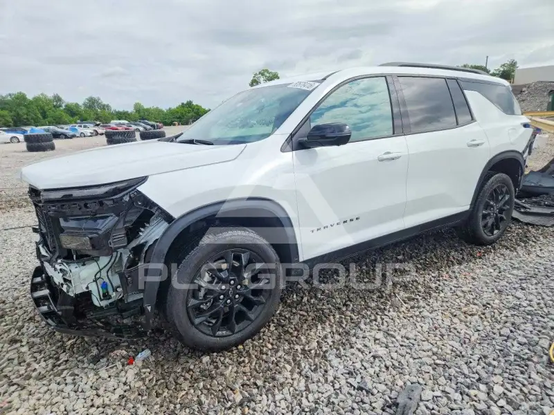 2025 Chevrolet TRAVERSE photo
