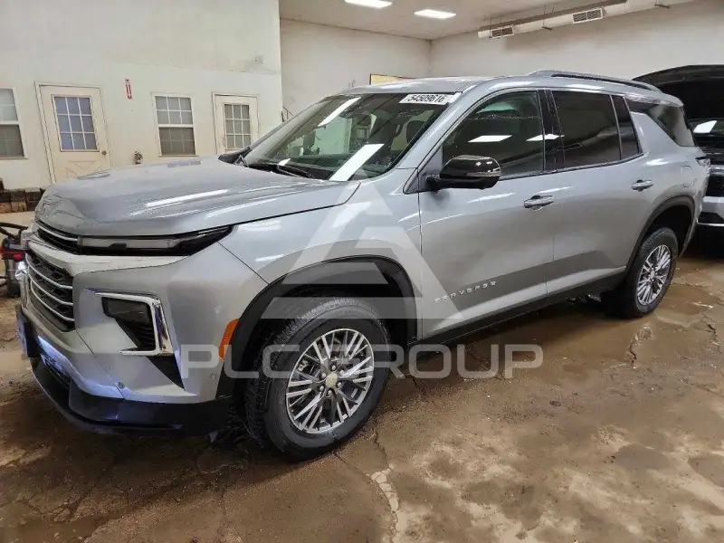 2025 Chevrolet TRAVERSE фото
