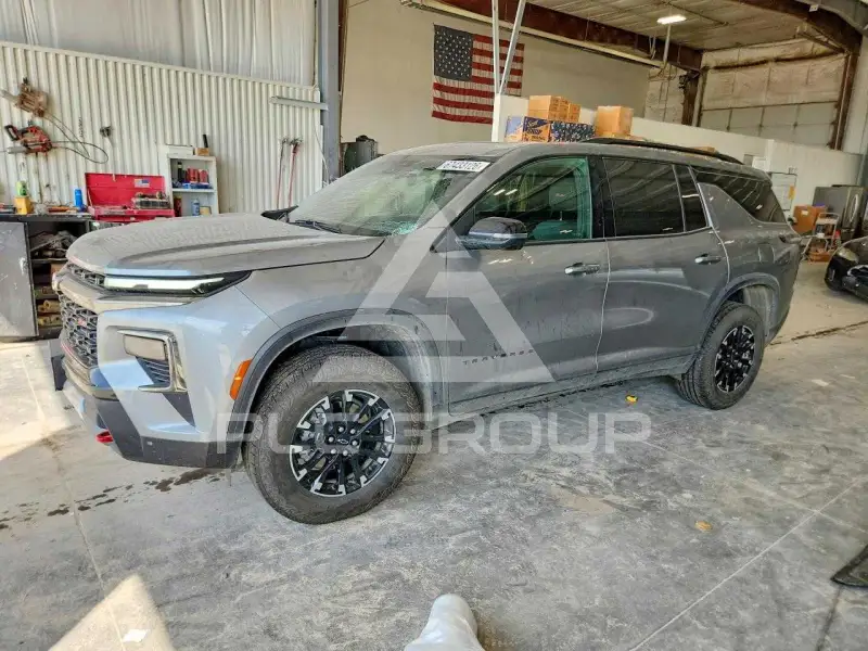 2025 Chevrolet TRAVERSE фото