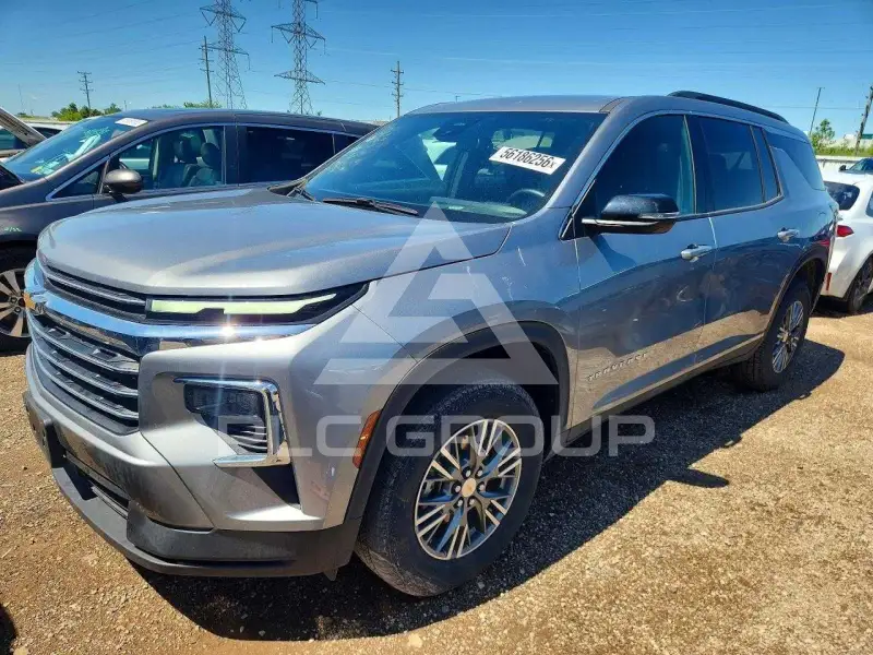 2025 Chevrolet TRAVERSE фото