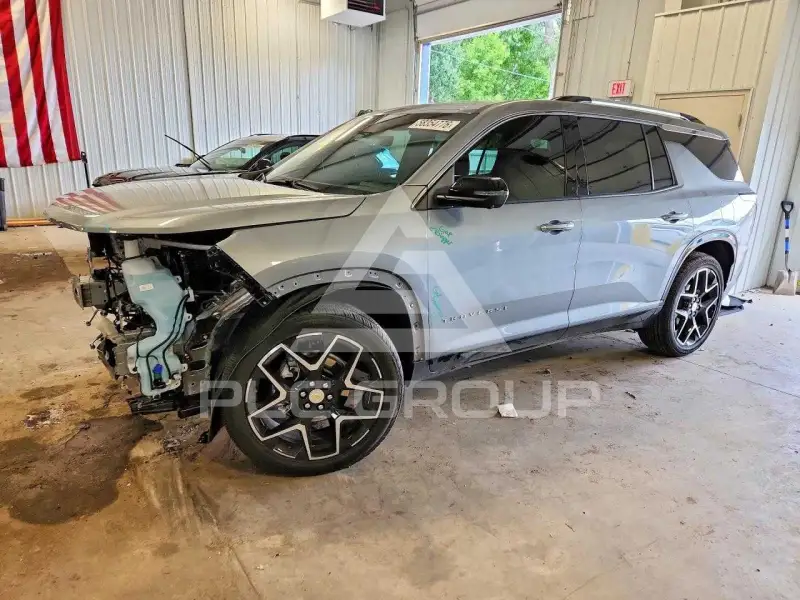 2025 Chevrolet TRAVERSE photo