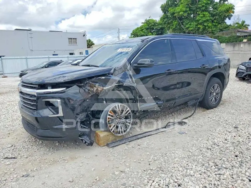 2025 Chevrolet TRAVERSE фото