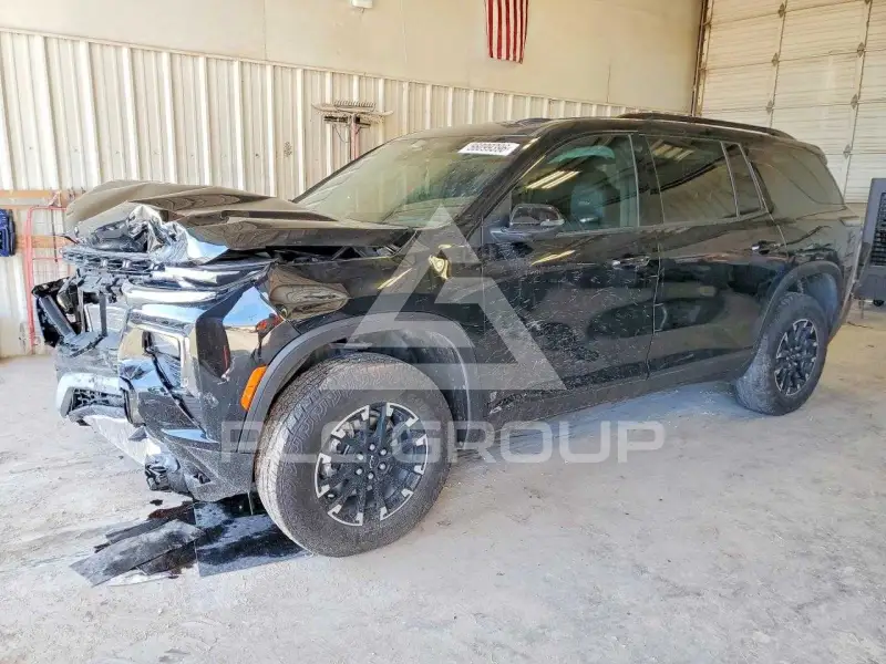 2025 Chevrolet TRAVERSE photo