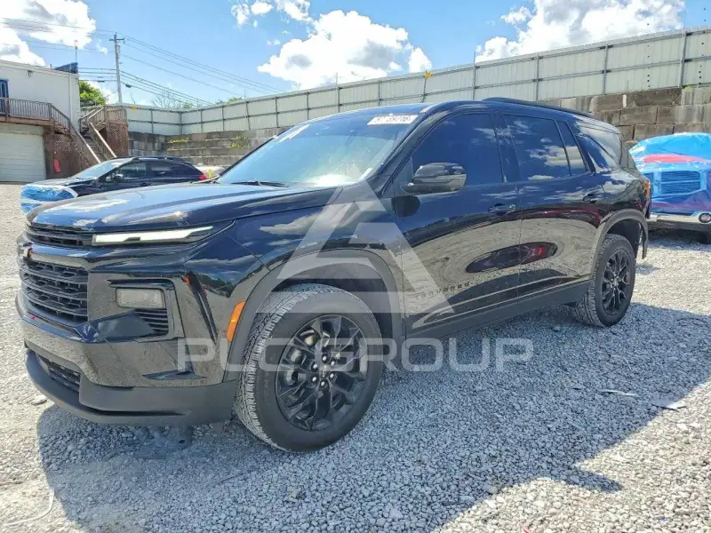2025 Chevrolet TRAVERSE photo