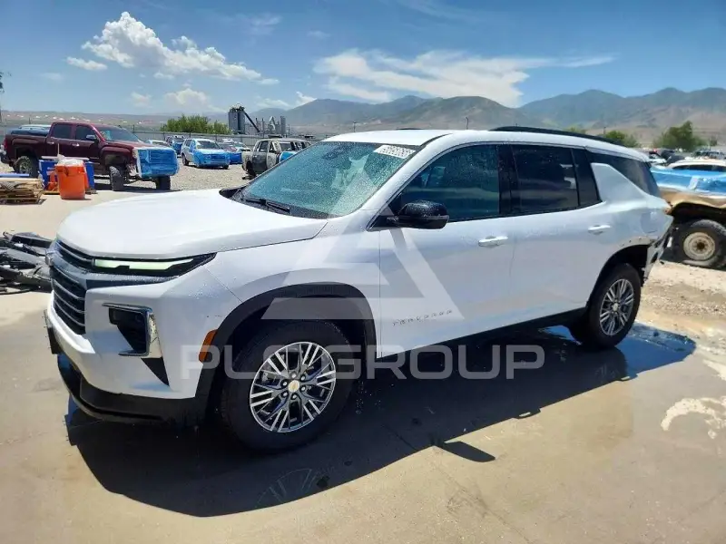 2025 Chevrolet TRAVERSE фото