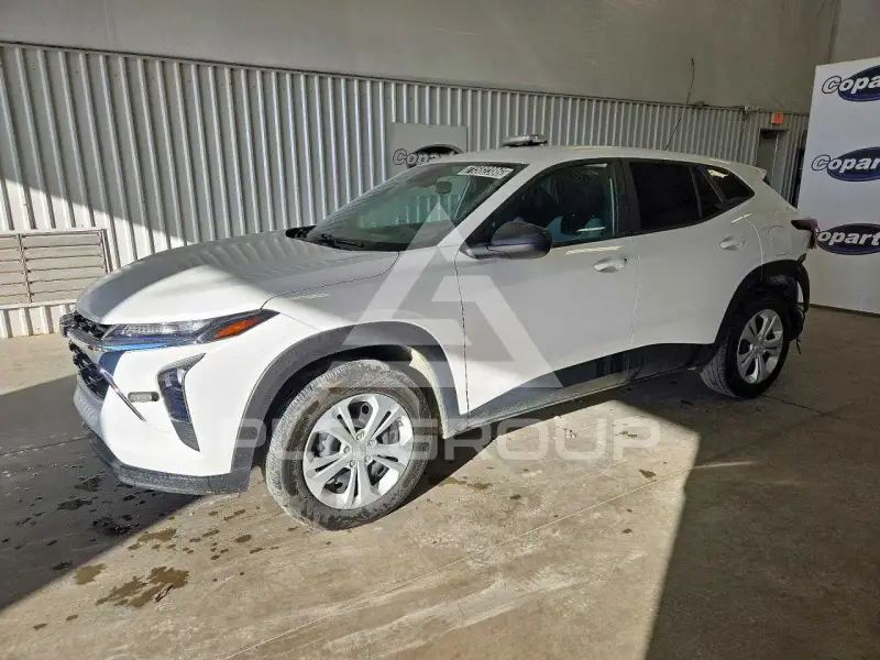 2025 Chevrolet TRAX фото