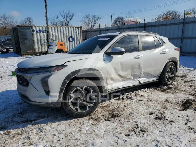 2025 Chevrolet TRAX photo