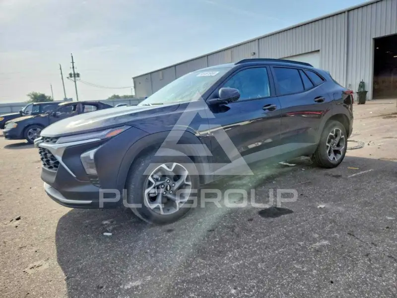 2025 Chevrolet TRAX фото