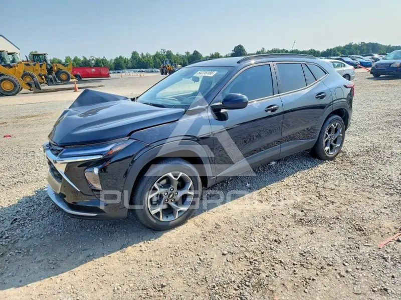 2025 Chevrolet TRAX photo
